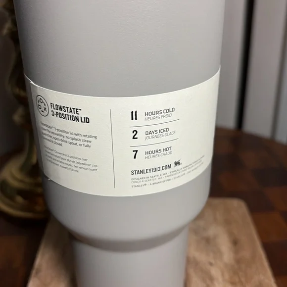 Stanley 40oz tumbler - Picture 4 of 7